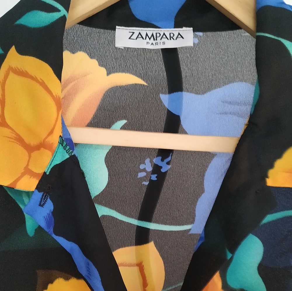 Button down Shirt - Picture 3 of 5